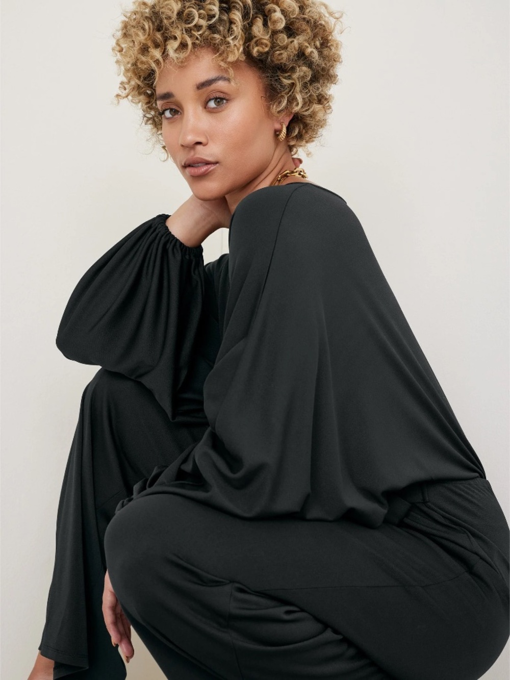 VENUS Volume Sleeve Detail Jumpsuit - Jet Black NEW - Picture 5 of 9